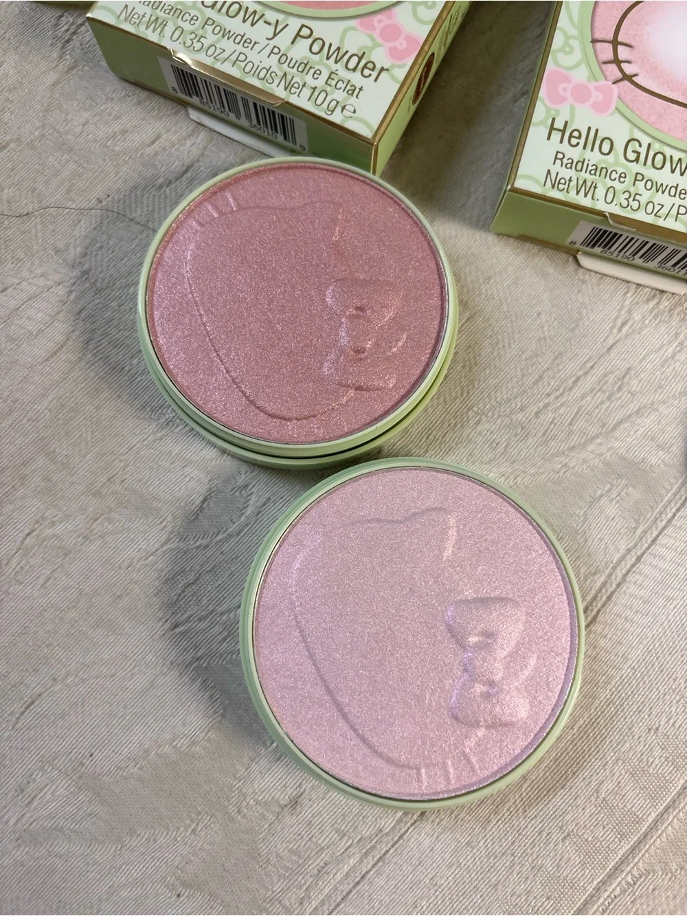 Pixi x Hello Kitty Glowy Powder Friendly Blush & Sweet Highlighter Duo Bundle